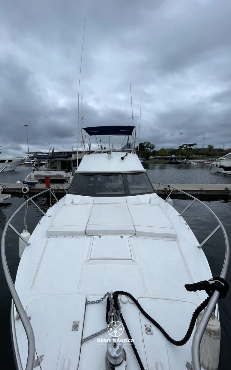 Proa Lancha Carbras Mar 41 pés